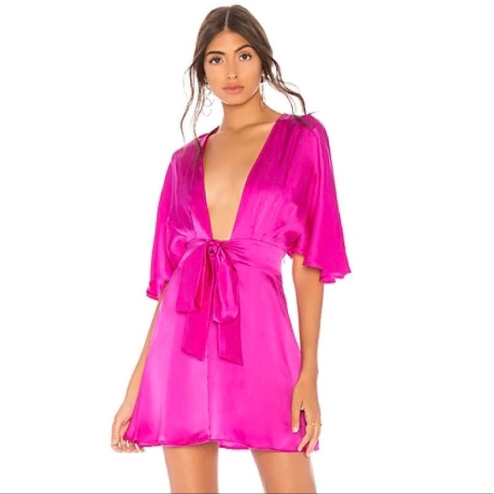 Cami NYC beautiful satin fuchsia dress